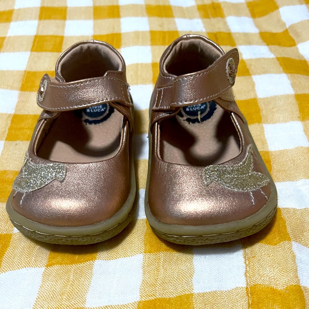 Livie & Luca Mary Jane Pío shoes. Size 4 - Picture 2 of 4